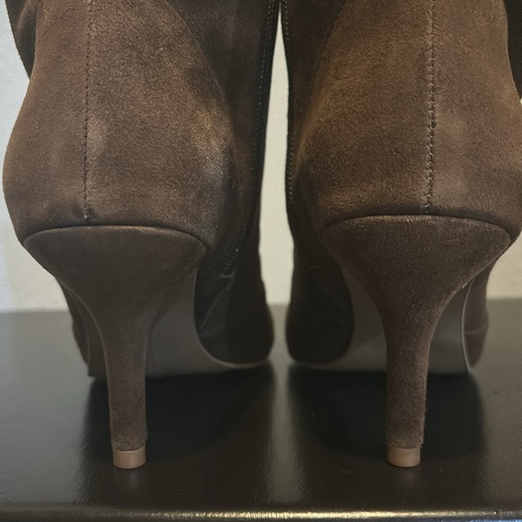 Vince Camuto suede boots, size 7.5 - Picture 3 of 7